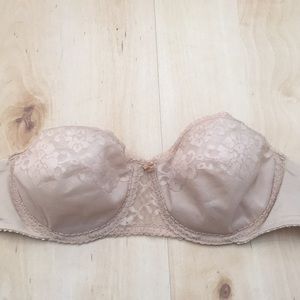 Nude Strapless Bra
